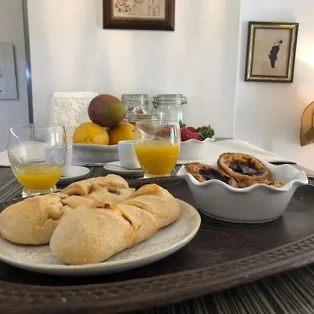 Alfama Fado דירה *